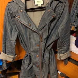 Forever 21 Denim Jacket Size Medium